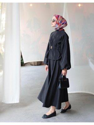 Sedef Tokalı Etekli Takım