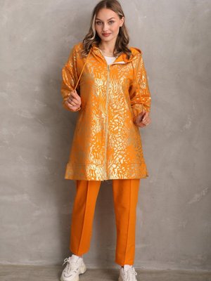 Turuncu Trençkot Dijital Sedef Baskı Motifli Takım Turuncu Trençkot Dijital Sedef Baskı Motifli Takım