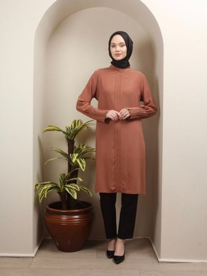 Önü Kolu Nevrülü Taş Detaylı Tunik