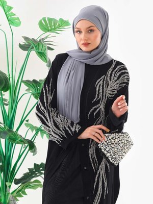 Lüks Ve Şık Dubai İpeği Gümüş Abaya Dış Giyim Lüks Ve Şık Dubai İpeği Gümüş Abaya Dış Giyim