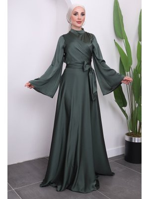 Yeşil Ön Bağlamlı Kol Volanlı Saten Abiye Elbise