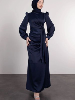 Yandan Bağlamalı Pile Detaylı Saten Abiye Elbise Yandan Bağlamalı Pile Detaylı Saten Abiye Elbise