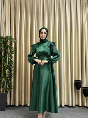 Zümrüt Yeşili Dora Saten Abiye Elbise