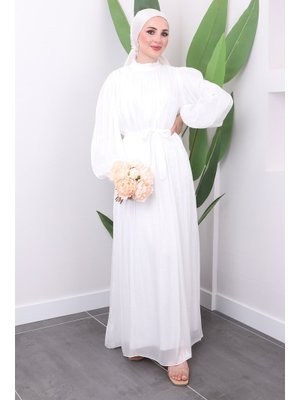 Beyaz Bel Kuşaklı Şifon Parlak Abiye Elbise