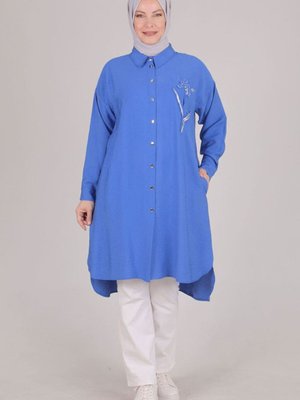 Çivit Mavi Büyük Beden Nakış İşlemeli Tunik Çivit Mavi Büyük Beden Nakış İşlemeli Tunik