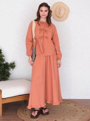 Turuncu Organik Keten Fiyonklu Bluz & Eteği Fırfırlı Etek Takım