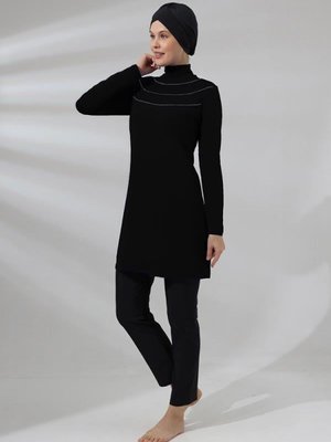 Siyah Büyük Beden Likralı Yuvarlak Çizgili Tam Kapalı Mayo