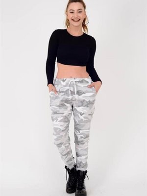 Beyaz Italyan Beli Bağlamalı Kamuflaj Desenli Dar Paça Pantolon