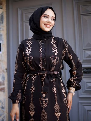 Giyim Bisiklet Yaka Önü Düğmeli Ve Kuşaklı Etek Büzgülü Viskon Elbise Giyim Bisiklet Yaka Önü Düğmeli Ve Kuşaklı Etek Büzgülü Viskon Elbise