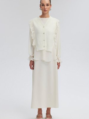 Şifon Detaylı Triko Hırka