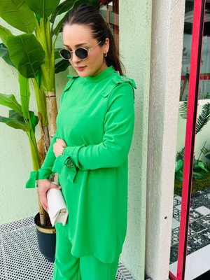 Yeşil Taş Detaylı Tunik Pantolon Takım Yeşil Taş Detaylı Tunik Pantolon Takım