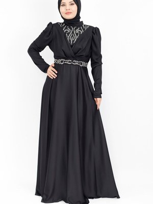 Siyah Kruvaze Yaka Görünümlü Taş Baskılı Saten Kumaş Abiye Elbise Siyah Kruvaze Yaka Görünümlü Taş Baskılı Saten Kumaş Abiye Elbise