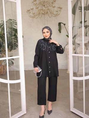 Siyah Taşlı Takım Siyah Taşlı Takım