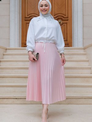 Deri Görünümlü Beli Lastikli Uzun Piliseli Etek Pudra Deri Görünümlü Beli Lastikli Uzun Piliseli Etek Pudra