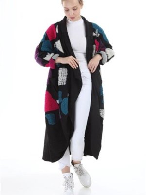 Renkli Italyan Kabartmalı Oversize Keçe Kaban Renkli Italyan Kabartmalı Oversize Keçe Kaban