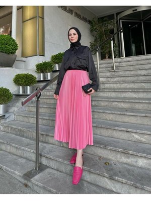 Piliseli Etek Piliseli Etek