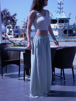 Mint Su Yeşili Beli Lastikli Yandan Cepli Bol Paça Uzun Salaş Oversize Yazlık Pantolon Mint Su Yeşili Beli Lastikli Yandan Cepli Bol Paça Uzun Salaş Oversize Yazlık Pantolon