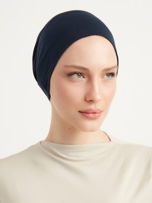 Lacivert Düz Boru Pamuk Bone Lacivert Düz Boru Pamuk Bone