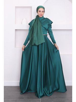 Zümrüt Yeşili Ön Detaylı Bel Taşlı Saten Abiye Elbise