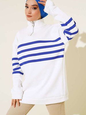 Mavi Baskı Detaylı Üç İplik Sweatshirt Mavi Baskı Detaylı Üç İplik Sweatshirt