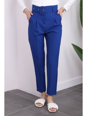 Saks Mavisi Kemerli Pile Detaylı Kumaş Kalem Pantolon Saks Mavisi Kemerli Pile Detaylı Kumaş Kalem Pantolon