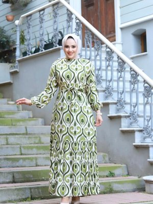 Yeşil Bel Kuşaklı Dokuma Viskon Kumaş Etnik Renkli Ve Desenli Elbise Yeşil Bel Kuşaklı Dokuma Viskon Kumaş Etnik Renkli Ve Desenli Elbise