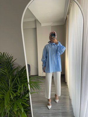 Arkası Pile Katlamalı Gömlek