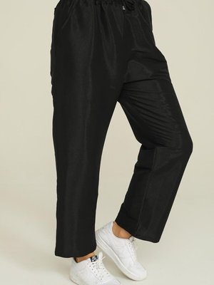 Siyah Cepli Bol Paça Pantolon