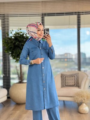 Cep Kapağı Zımba Detaylı Kot Tunik