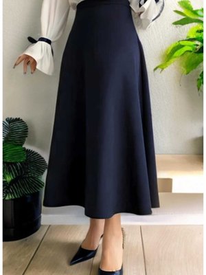 Puf Scuba Lacivert Etek