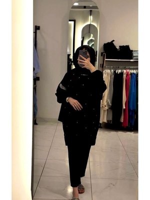 Siyah Taşlı Sweat