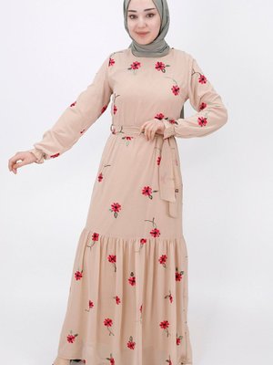 Bej Nakış Modelli Şifon Kumaş Elbise Bej Nakış Modelli Şifon Kumaş Elbise