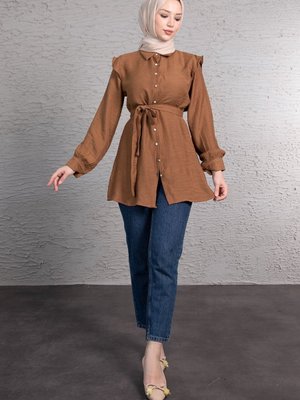 Omuz Mini Fırfırlı Işıltılı Düğmeli Omuz Mini Fırfırlı Işıltılı Düğmeli