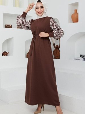 Kahverengi Zebra Desenli Uzun Boy Elbise