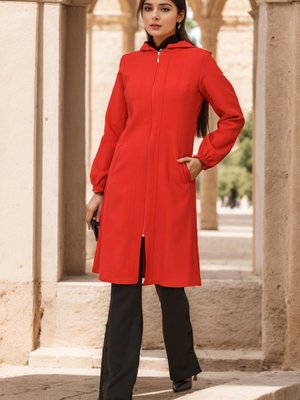 Kırmızı Kapüşonlu Fermuarlı Kap Kırmızı Kapüşonlu Fermuarlı Kap