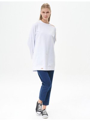 Omzu İşlemeli Sıfır Yaka Tunik Optik Beyaz