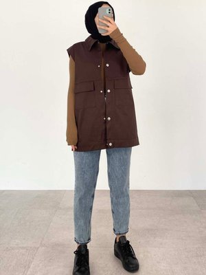 Önü Çıtçıt Düğmeli Yelek