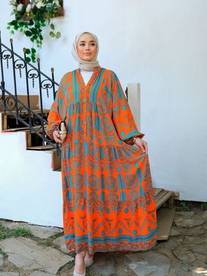 Yaprak Desenli Elbise Turuncu Yaprak Desenli Elbise Turuncu