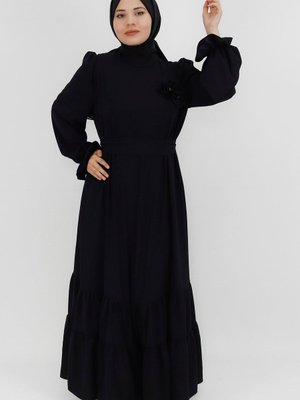 Siyah Çiçek Detaylı Salaş Elbise Siyah Çiçek Detaylı Salaş Elbise