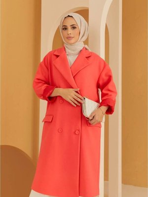 Mercan Önü Düğmeli Kuşaklı Kaşe Kaban Mercan Önü Düğmeli Kuşaklı Kaşe Kaban