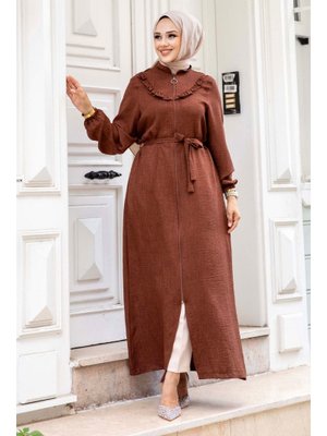 Kahverengi Önü Fırfır Detaylı Fermuarlı Ferace