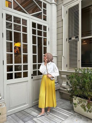 Yağ Yeşili Piliseli Deri Görünümlü Uzun Etek Yağ Yeşili Piliseli Deri Görünümlü Uzun Etek