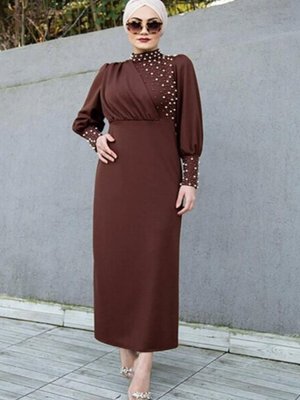 Kahverengi İnci Detaylı Özel Gün Abiye Elbise Kahverengi İnci Detaylı Özel Gün Abiye Elbise