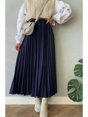 Lacivert Oversize Piliseli Uzun Etek Lacivert Oversize Piliseli Uzun Etek