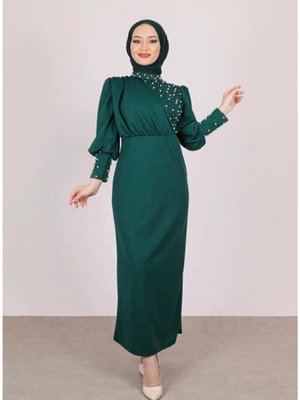Zümrüt İnci Detaylı Özel Gün Abiye Elbise Zümrüt İnci Detaylı Özel Gün Abiye Elbise