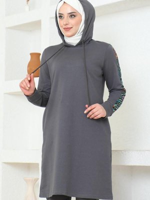 Kamuflaj Şeritli Kapüşonlu Eşofman Takımı Füme Kamuflaj Şeritli Kapüşonlu Eşofman Takımı Füme