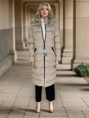 Bej Kapuşonlu Şişme Mont Bej Kapuşonlu Şişme Mont