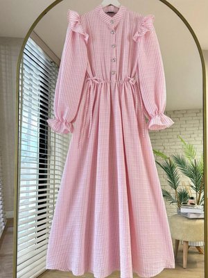 Beli İpli İnci Düğme Detaylı Çizgili Kloş Kalıp Elbise