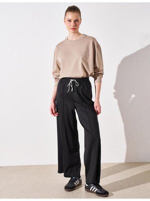 Beli Lastikli Bol Paça Pantolon Siyah