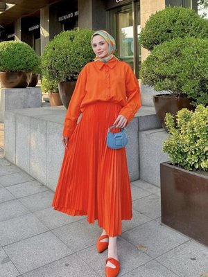 Oranj Piliseli Uzun Etek Oranj Piliseli Uzun Etek